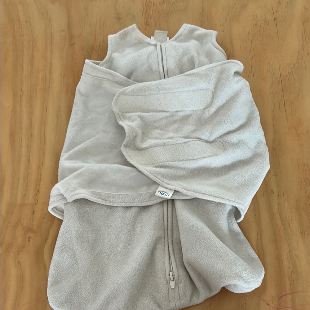 Halo Newborn swaddle fleece sleep sack